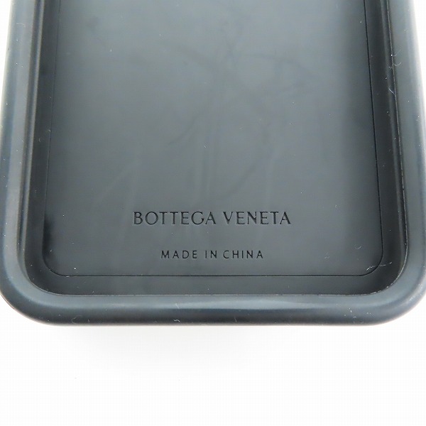 実際に弊社で買取させて頂いたBOTTEGA VENETA/ボッテガヴェネタ ラバー iPhone13Pro用 スマホケースの画像 3枚目