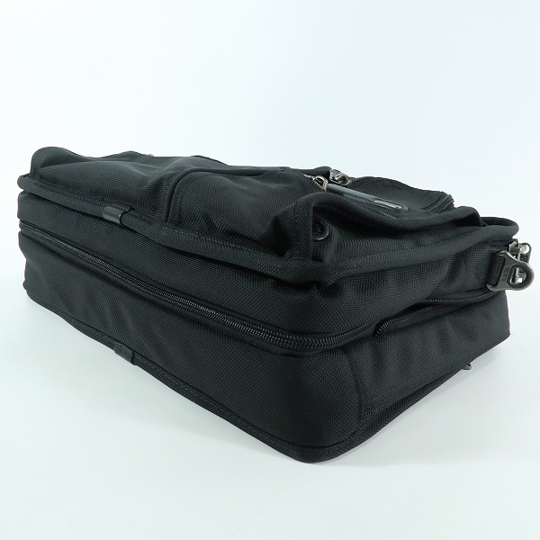 実際に弊社で買取させて頂いたTUMI/トゥミ Generation4.4 エキスパンダブル ビジネスバッグ ブリーフケース 26141D4の画像 2枚目