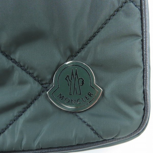実際に弊社で買取させて頂いたMONCLER/モンクレール  セカンドバッグ ポーチ クラッチバッグ 3209A0081900 54164の画像 5枚目