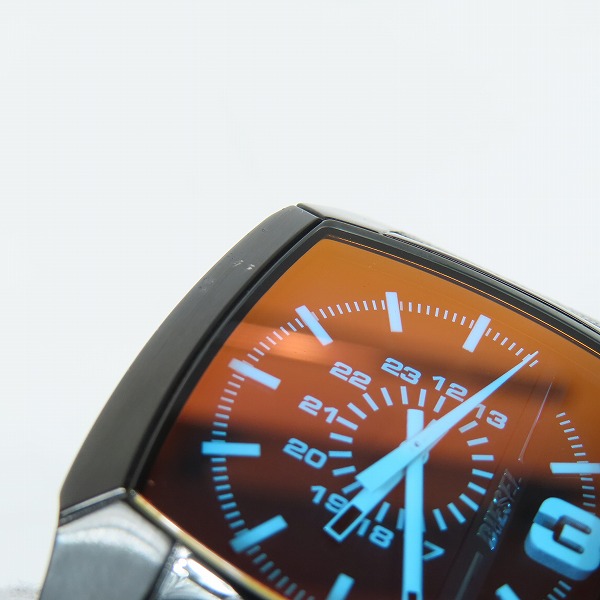 実際に弊社で買取させて頂いたDIESEL/ディーゼル CLIFFHANGER 腕時計 DZ2000の画像 4枚目