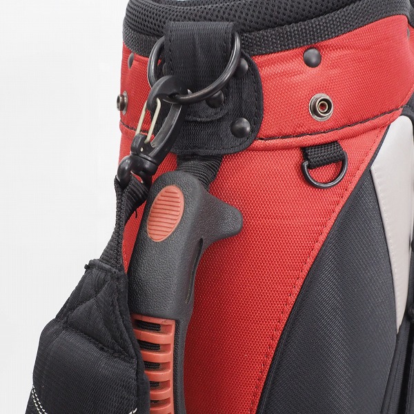 実際に弊社で買取させて頂いたNIKE GOLF/ナイキ ゴルフ 6分割キャディバッグ ブラックxレッドxシルバーの画像 4枚目