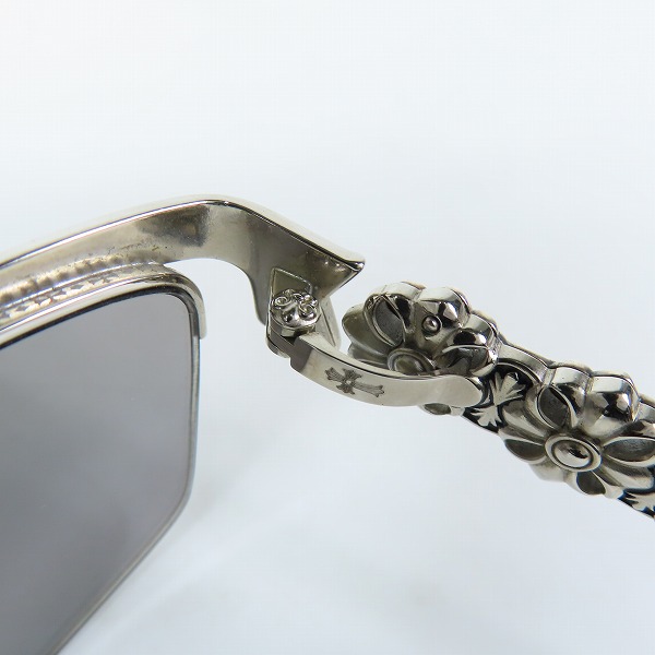 実際に弊社で買取させて頂いたA'rossvy/ロズヴィー サイド シルバー 925 クロス モチーフ サングラス/アイウェア 209251708の画像 5枚目