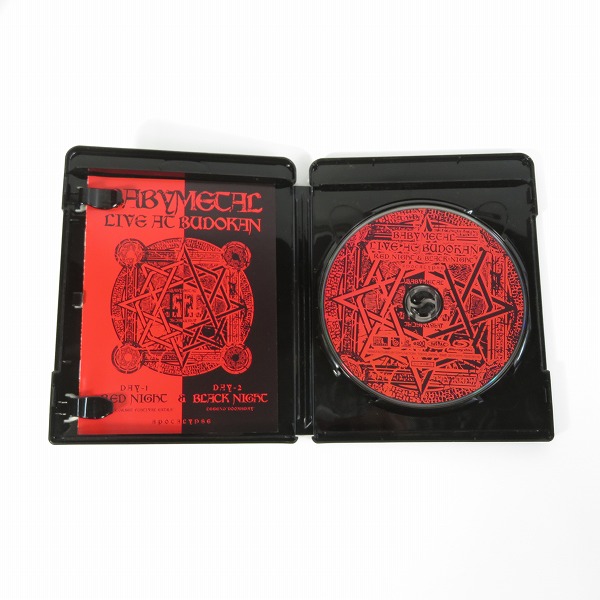 実際に弊社で買取させて頂いたBABYMETAL/ベビーメタル LIVE AT BUDOKAN BUDO-CAN -THE ONE- LIMITED BOX THE ONE会員限定 Blu-ray + CDの画像 3枚目