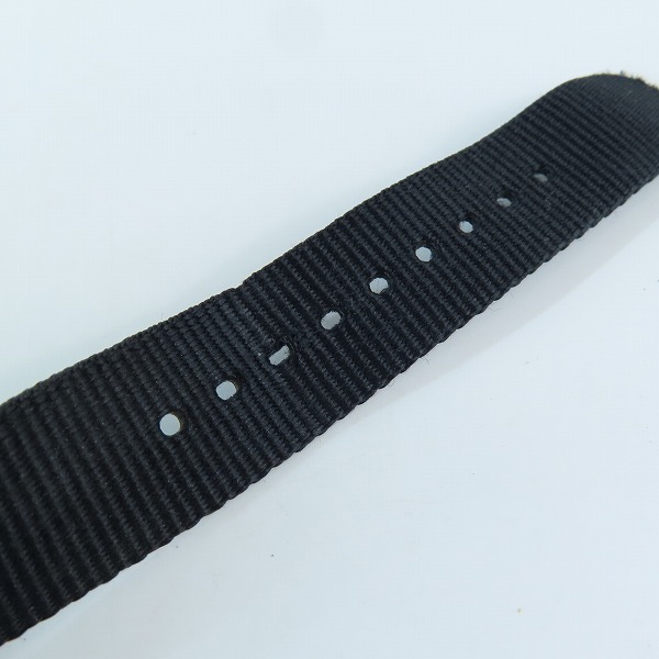 実際に弊社で買取させて頂いたDaniel Wellington/ダニエルウェリントン 腕時計 CLASSIC BLACK Cornwall DW00100150【動作未確認】 の画像 4枚目