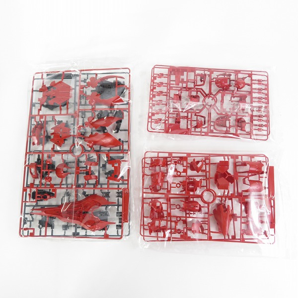 実際に弊社で買取させて頂いた【未組立】BANDAI/バンダイ RG 1/144 機動戦士ガンダム 逆襲のシャア サザビー/ガンプラの画像 4枚目