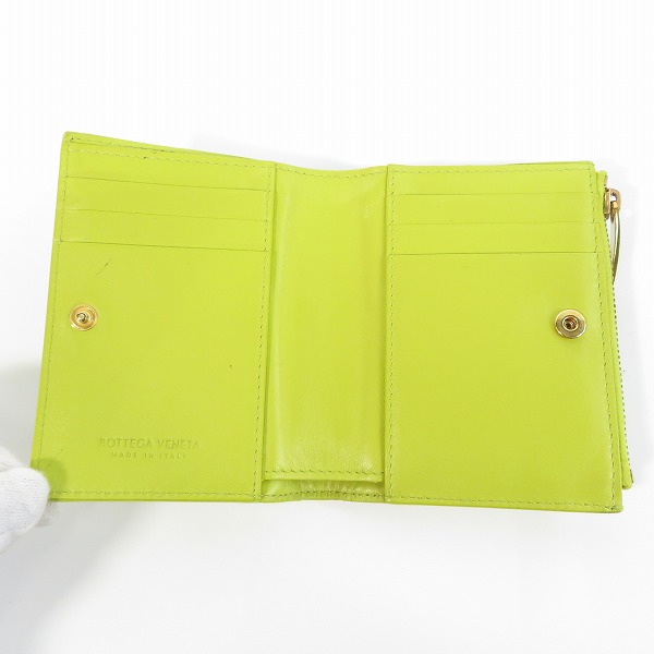 実際に弊社で買取させて頂いたBOTTEGA VENETA/ボッテガヴェネタ イントレチャート ジップ2つ折り財布の画像 3枚目
