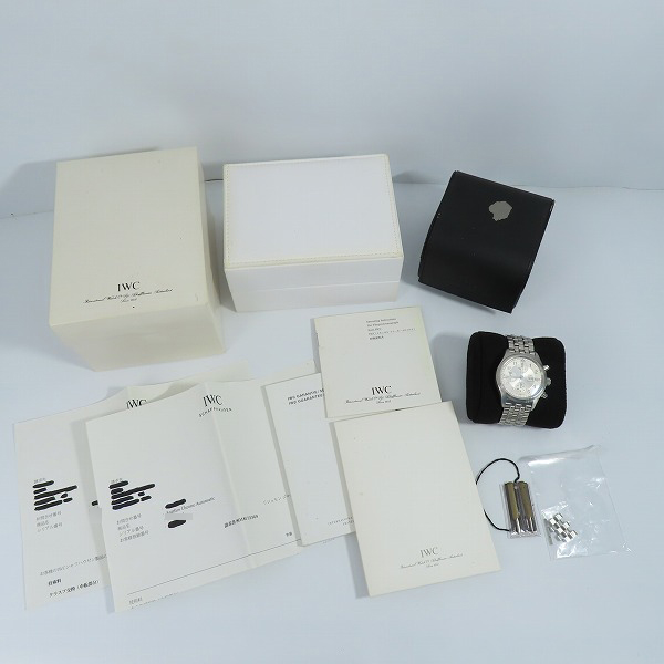 実際に弊社で買取させて頂いたIWC/アイ・ダブリュー・シー スピットファイア クロノグラフ オートマティック シルバー文字盤 ステンレススチール  IW370623の画像 8枚目