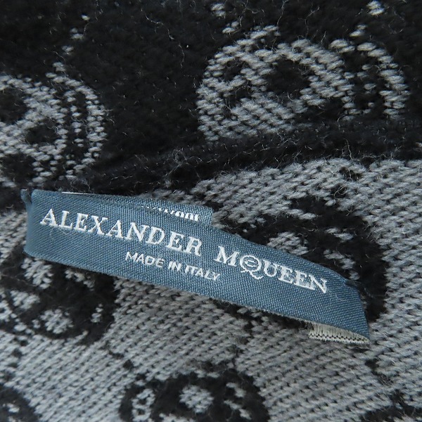実際に弊社で買取させて頂いたALEXANDER MQUEEN/アレキサンダーマックイーン スカル マフラー の画像 1枚目