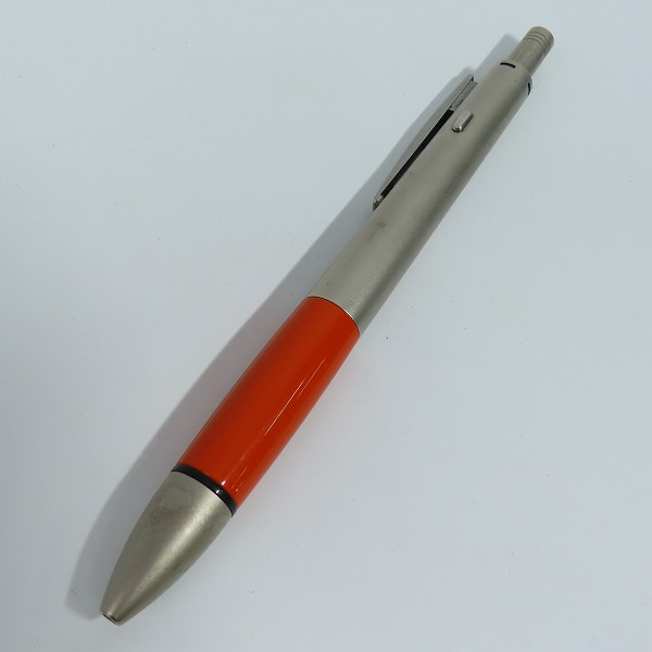 実際に弊社で買取させて頂いたLAMY/ラミー 4 pen ノック式多機能ペン/筆記用具の画像 2枚目