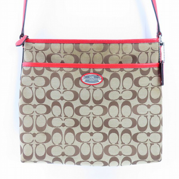 実際に弊社で買取させて頂いたCOACH/コーチ シグネチャー ショルダーバッグ