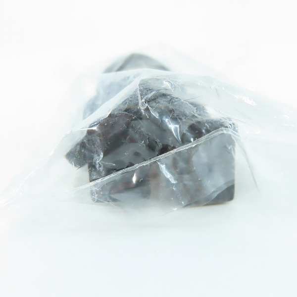 実際に弊社で買取させて頂いた【未開封】A BATHING APE×mastermind JAPAN×BE@RBRICK/エイプ×マスターマインド×ベアブリック 100% フィギュアの画像 4枚目