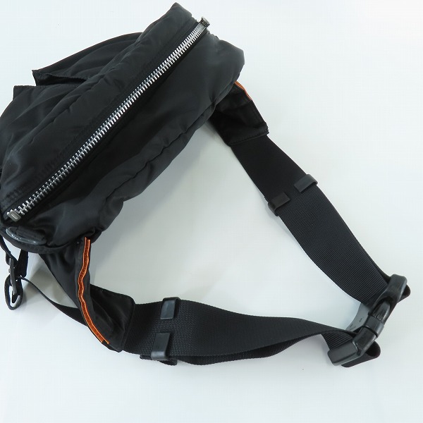 実際に弊社で買取させて頂いたPORTER/ポーター TANKER/タンカー ボディバッグ/ウエストバッグ 622-78302の画像 2枚目