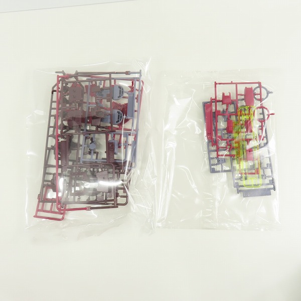 実際に弊社で買取させて頂いた【未組立】BANDAI/バンダイ 機動戦士Zガンダム HG 1/144 ガルバルディβ RMS-117の画像 1枚目