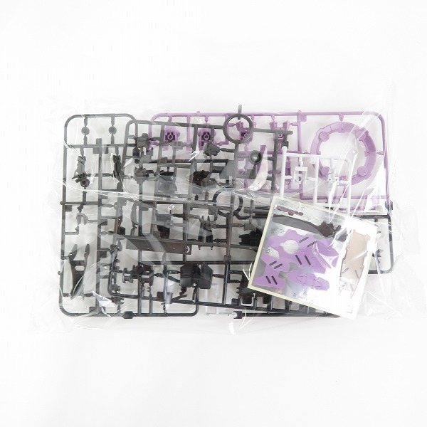 実際に弊社で買取させて頂いた【未組立】BANDAI/バンダイ HG 1/144 機動戦士ガンダム鉄血のオルフェンズ ガンダムウヴァルの画像 2枚目