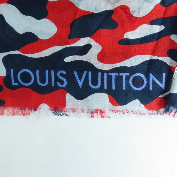 実際に弊社で買取させて頂いた【JPタグ】LOUIS VUITTON/ルイヴィトン シルク混 迷彩/カモフラ 大判 ストール/マフラーM71620の画像 1枚目