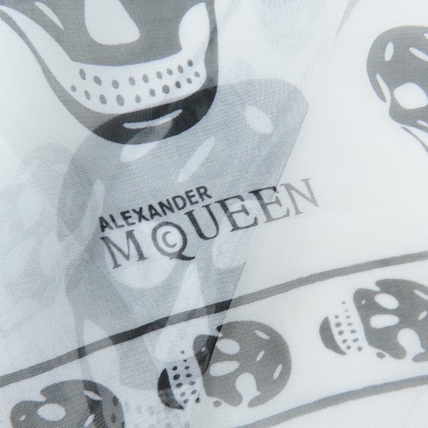 実際に弊社で買取させて頂いたAlexander McQueen/アレキサンダー・マックイーン スカル柄 スカーフ/ストールの画像 3枚目