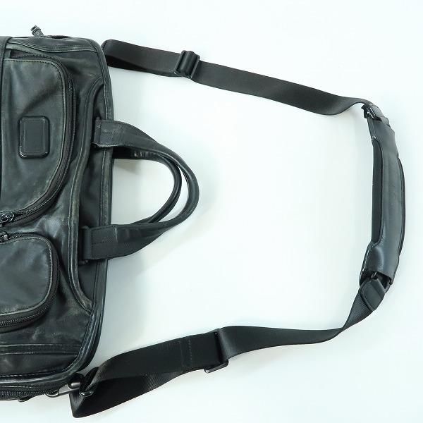 実際に弊社で買取させて頂いたTUMI/トゥミ ALPHA2 コンパクトラージスクリーンコンピューター 牛革 ナパレザー 2WAY ブリーフケース 96114D2の画像 6枚目