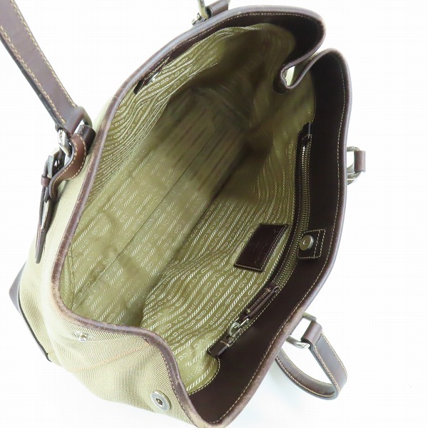 実際に弊社で買取させて頂いたPRADA/プラダ ロゴジャガード トートバッグの画像 3枚目