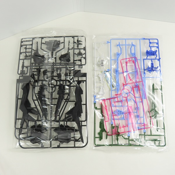 実際に弊社で買取させて頂いた【未組立】BANDAI/バンダイ HG 1/144 ガンダムブレイカーバトローグ ガンダム パーフェクストライクトフリーダムの画像 2枚目