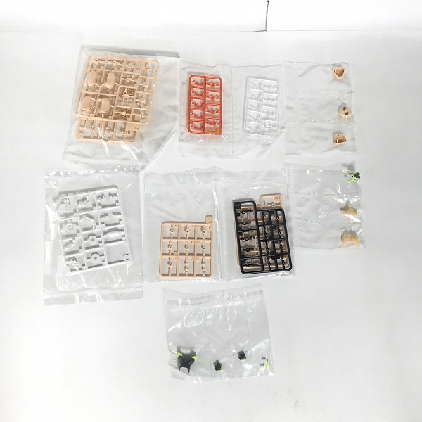 実際に弊社で買取させて頂いた【未組立】KOTOBUKIYA/コトブキヤ フレームアームズ ガール イノセンティア レーサー＆NOSERU レーシングスペックVer.の画像 3枚目