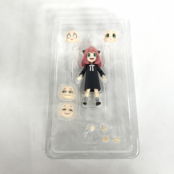 実際に弊社で買取させて頂いたハズブロ/バンダイ S.H.Figuarts SPYｘFAMILY スパイファミリー アーニャ/MARVEL UNIVERSE アイアンマン 2点セットの画像 3枚目