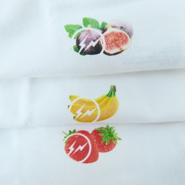 実際に弊社で買取させて頂いた(2)FRAGMENT DESIGN/フラグメントデザイン THE CONVENI GINZA ザコンビニ FRUIT OF THE LOOM 3P TEE/ホワイトの画像 3枚目
