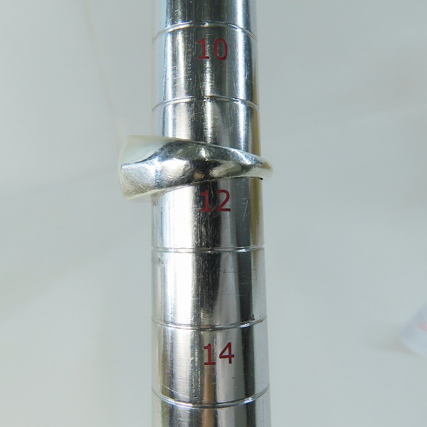 実際に弊社で買取させて頂いたGUCCI/グッチ トレードマーク エングレービング ロゴリング 779162 J8400 8106/12号の画像 8枚目