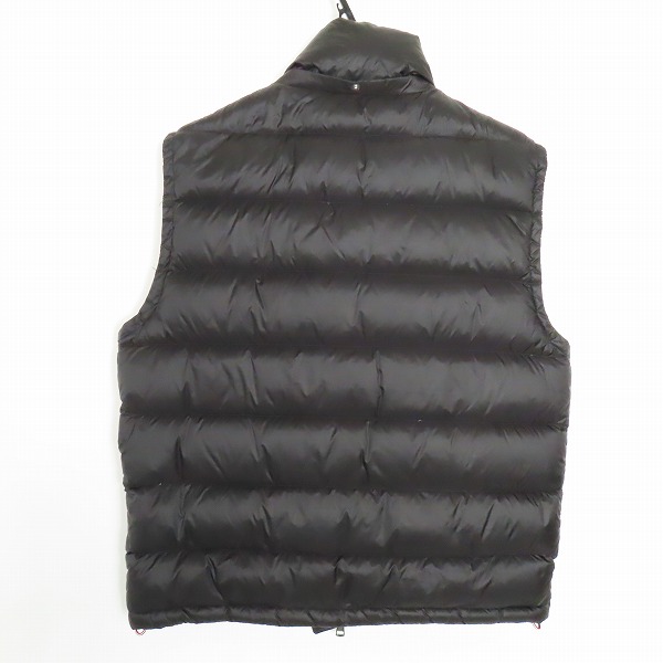 実際に弊社で買取させて頂いたMONCLER/モンクレール GERS ダウンベスト D20914332949 53334/3の画像 1枚目