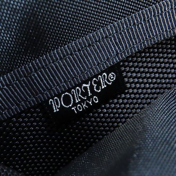 実際に弊社で買取させて頂いたPORTER/ポーター HEAT/ヒート リュックサック バックパック マグライト付き 703-06301の画像 4枚目