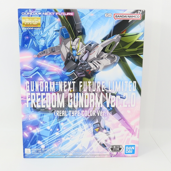 実際に弊社で買取させて頂いた【未組立】バンダイ GUNDAM NEXT FUTURE限定 MG 1/100 ZGMF-X10A フリーダムガンダム Ver.2.0 REAL TYPE COLOR Ver.