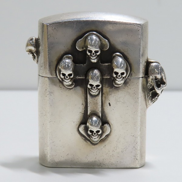 実際に弊社で買取させて頂いたSTANLEY GUESS/スタンリーゲス スカルヒンジ/スモールスカル/ガンズクロス ウッド インレイ ジッポライターケース