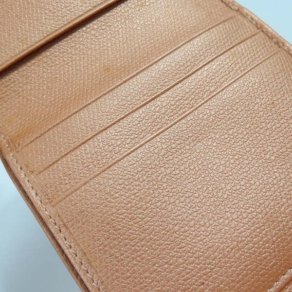 実際に弊社で買取させて頂いたCHANEL/シャネル ココボタン Ｗホック レザー 二つ折り財布 コンパクトウォレットの画像 7枚目