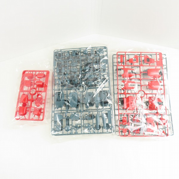 実際に弊社で買取させて頂いた【未組立】BANDAI/バンダイ MG 1/100 機動戦士ガンダム 地球連邦軍 中距離支援型モビルスーツ RX-77-2 ガンキャノンの画像 2枚目