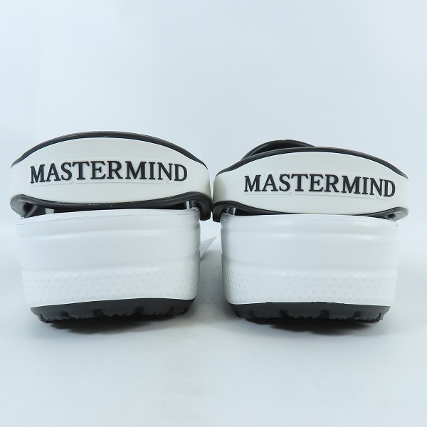 実際に弊社で買取させて頂いた【未使用】MASTERMIND×CROCS/マスターマインド×クロックス Classic Crog シューズ 208211-066/9の画像 1枚目