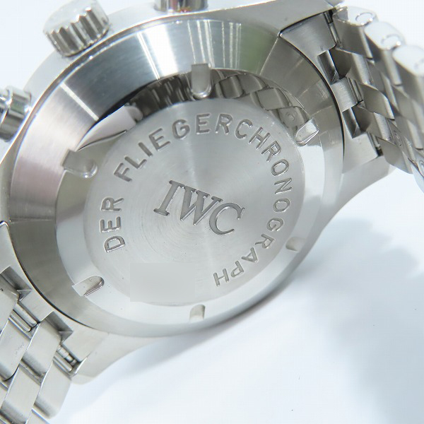 実際に弊社で買取させて頂いたIWC/アイ・ダブリュー・シー スピットファイア クロノグラフ オートマティック シルバー文字盤 ステンレススチール  IW370623の画像 5枚目