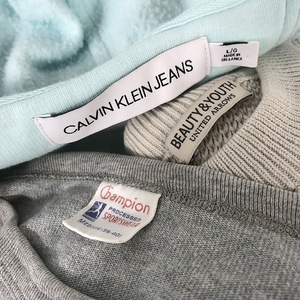 実際に弊社で買取させて頂いた【おまとめ】ユナイテッドアローズ/カルバンクラインジーンズ/チャンピオン 等 パーカー/Tシャツ/ニット 他の画像 1枚目
