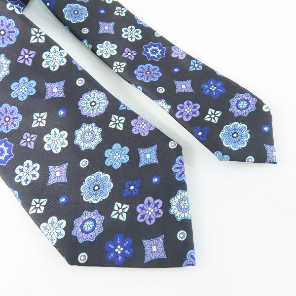 実際に弊社で買取させて頂いたEMILIO PUCCI/エミリオプッチ 総柄 シルクネクタイの画像 3枚目