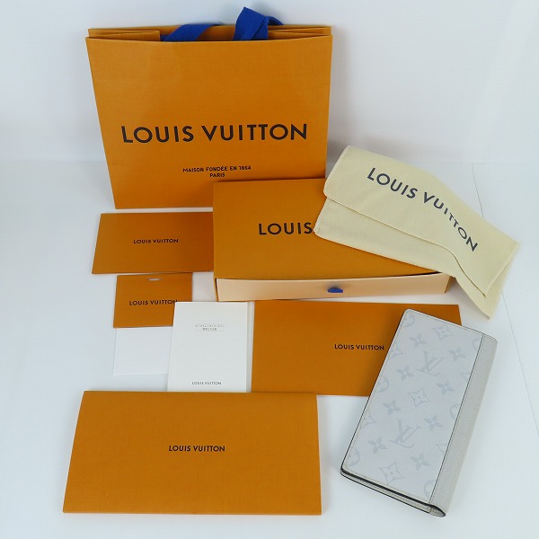 実際に弊社で買取させて頂いたLOUIS VUITTON/ルイヴィトン ポルトフォイユ ブラザ モノグラムキャンバス タイガラマ ホワイト ポルトフォイユ 二つ折り長財布の画像 9枚目