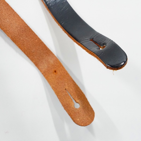 実際に弊社で買取させて頂いたFERNANDES/フェルナンデス レザーストラップ ギターストラップ ベースストラップ ブラック系の画像 4枚目