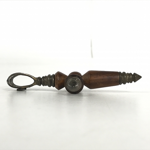 実際に弊社で買取させて頂いたSTANLEY GUESS/スタンリーゲス スモール ウッド クロス ペンダントトップ/ネックレスの画像 4枚目