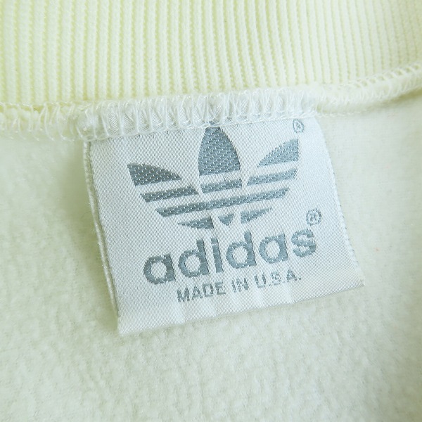 実際に弊社で買取させて頂いたadidas/アディダス 80s~90s ヴィンテージ 銀タグ トラックジャケット ホワイト /Sの画像 2枚目