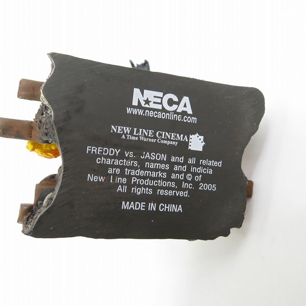 実際に弊社で買取させて頂いたNECA/ネカ HEAD KNOCKERS ジェイソンvsフレディ ジェイソン・ボーヒーズ フィギュアの画像 5枚目