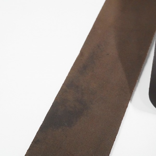 実際に弊社で買取させて頂いたMartin/マーティン ダークブラウン レザー調 アコースティックギター用 ギターストラップの画像 5枚目