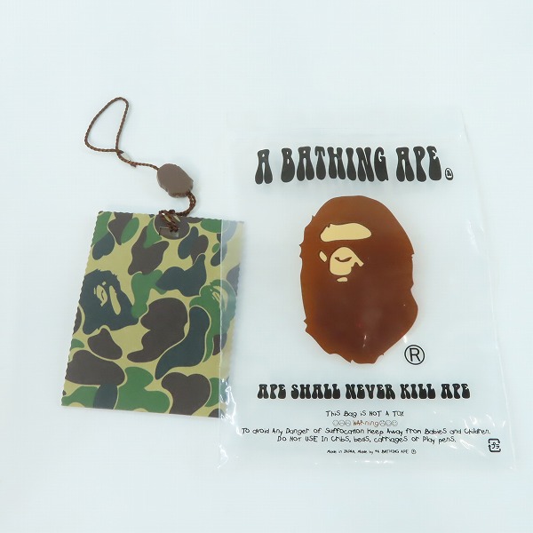 実際に弊社で買取させて頂いた(1)【未開封】BE@RBRICK×A BATHING/ベアブリック×エイプ 100％ BAPE PLAY ホワイト 2011 サマーキャンペーン ノベルティの画像 8枚目