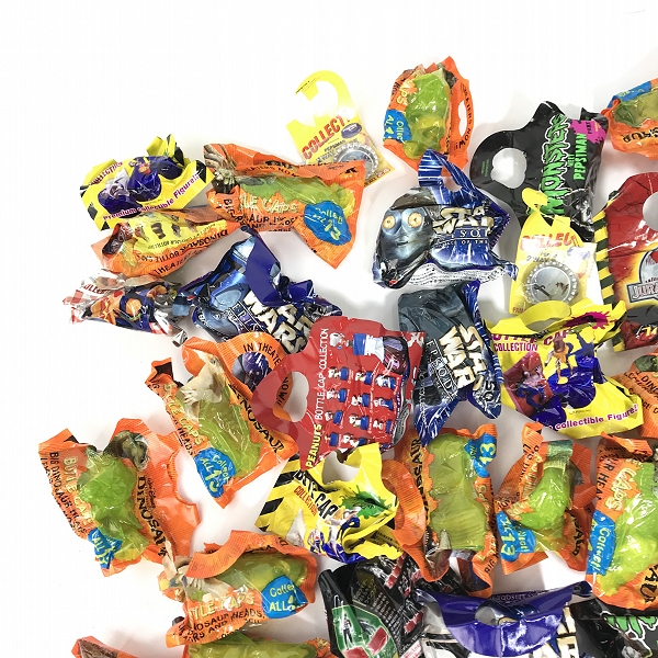 実際に弊社で買取させて頂いた【おまとめ】ペプシマン/ファイナルファンタジー/ダイナソー/仮面ライダー 他 ボトルキャップ フィギュア の画像 1枚目