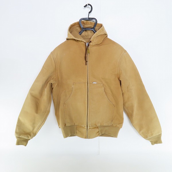 実際に弊社で買取させて頂いたCarhartt/カーハート アクティブジャケット USA製 ダック アクティブジャケット JR106 M