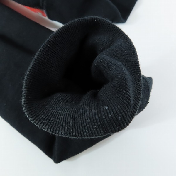 実際に弊社で買取させて頂いたA BATHING APE×FUTURA/アベイシングエイプ×フューチュラ シャークパーカー 001ZPC231903X/Sの画像 8枚目