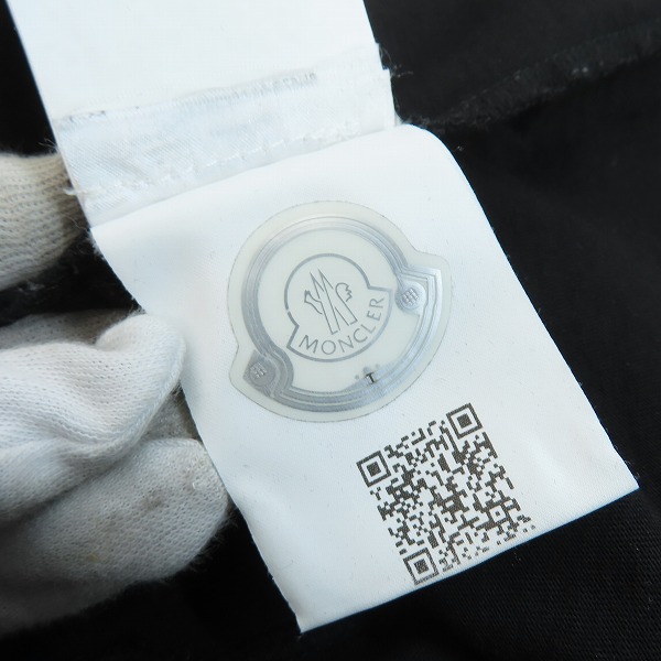 実際に弊社で買取させて頂いた【JPタグ】MONCLER/モンクレール MAGLIA T-SHIRT Uネック 胸ポケット 半袖 Tシャツ ブラック F20918C77710 829H8/Lの画像 5枚目