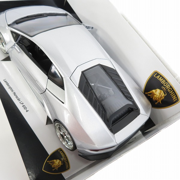 実際に弊社で買取させて頂いたBburago/ブラーゴ 1/18 Lamborghini Huracan/ランボルギーニ ウラカン LP 610-4/ミニカーの画像 3枚目