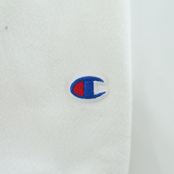 実際に弊社で買取させて頂いたChampion/チャンピオン REVERSE WEAVE/リバースウィーブ プルオーバーパーカー ホワイト GF68/2XLの画像 4枚目